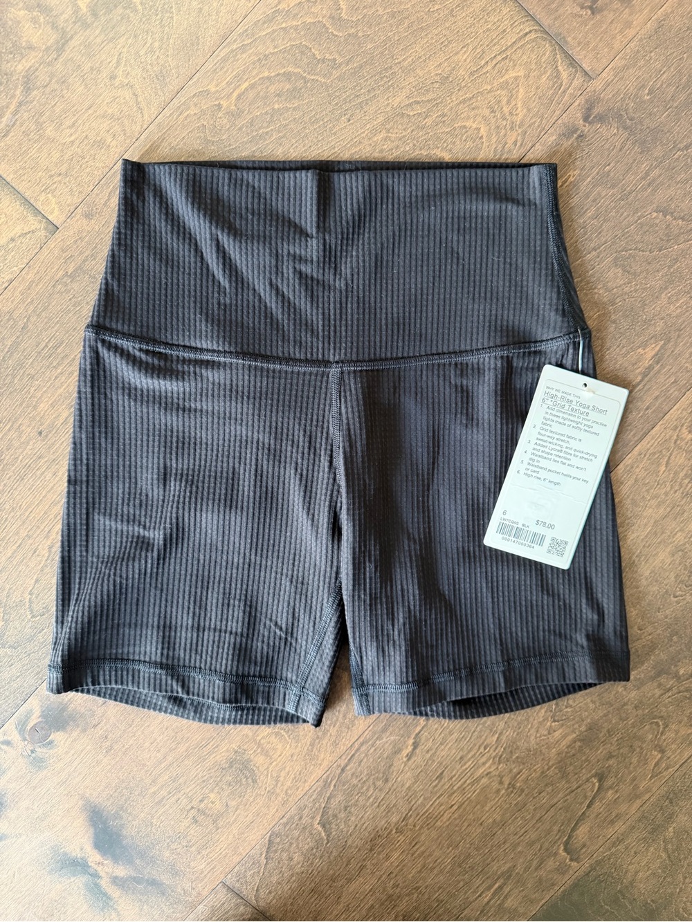 lululemon athletica Ribbed High-Rise Yoga Short 6”